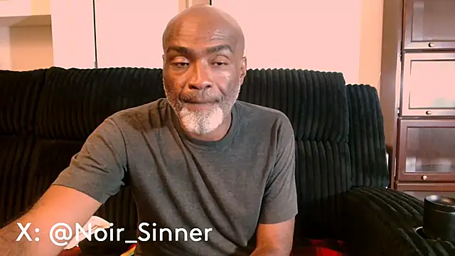 sinnernoir's Webcam Show