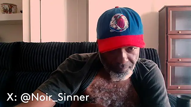 sinnernoir Show in webcam