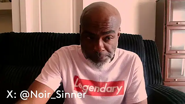 sinnernoir Show in webcam
