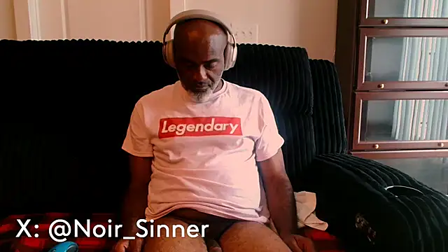 sinnernoir's Webcam Show