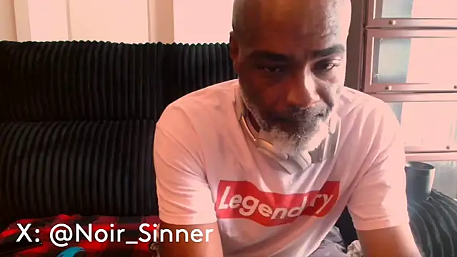 sinnernoir Adlı Modelin Web Kamerası Şovu