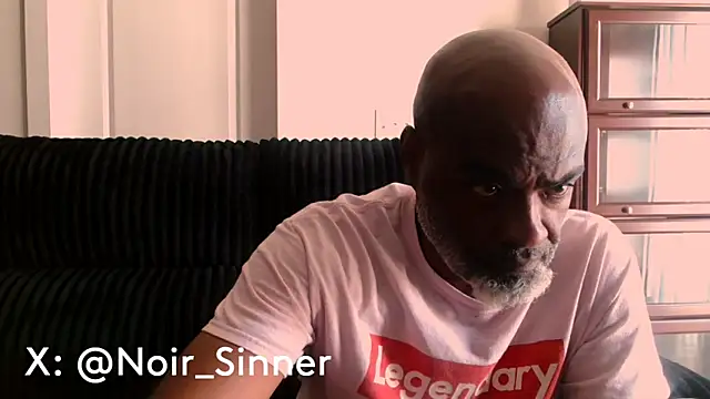 sinnernoir's Webcam Show