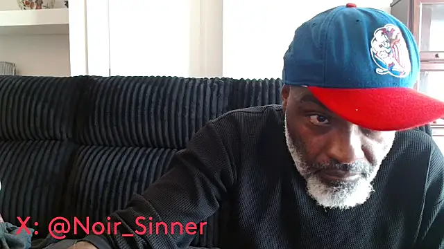sinnernoir Show in webcam