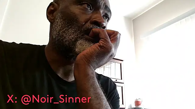 sinnernoir Adlı Modelin Web Kamerası Şovu