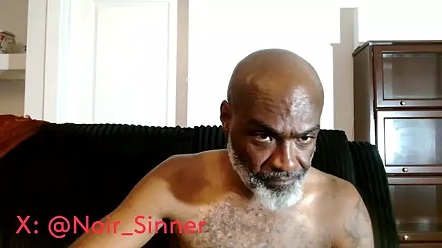 sinnernoir Show in webcam