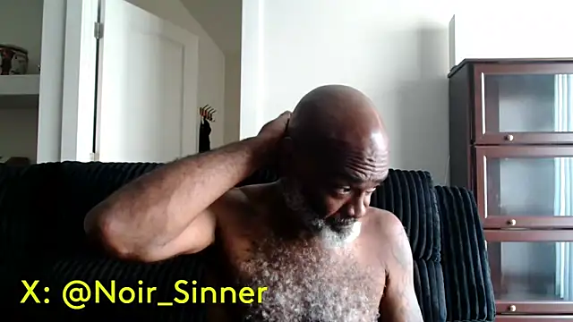 sinnernoir Show in webcam