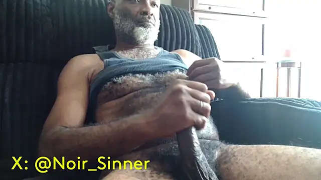 sinnernoir: διαδικτυακό σόου στην κάμερα