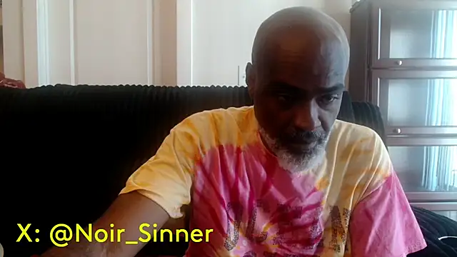 sinnernoir Show in webcam