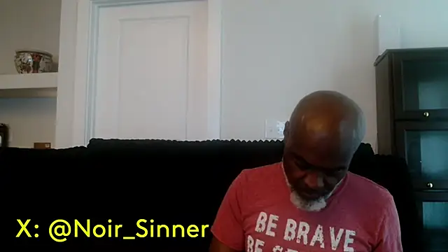 sinnernoir Show in webcam