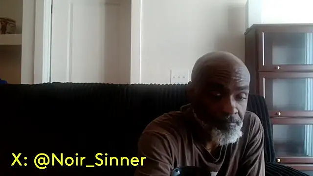 sinnernoir Show in webcam