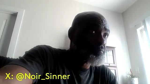 sinnernoir's Webcam Show