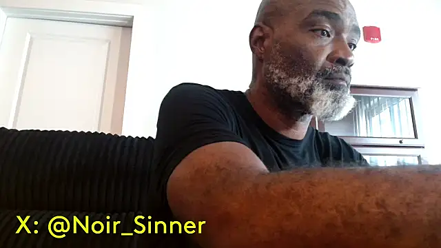 sinnernoir Adlı Modelin Web Kamerası Şovu
