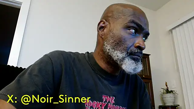 sinnernoir webkamerás műsora