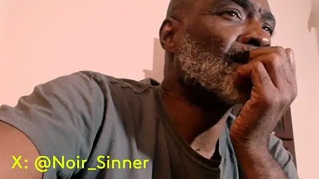 sinnernoir ও য়েবক্যাম শো