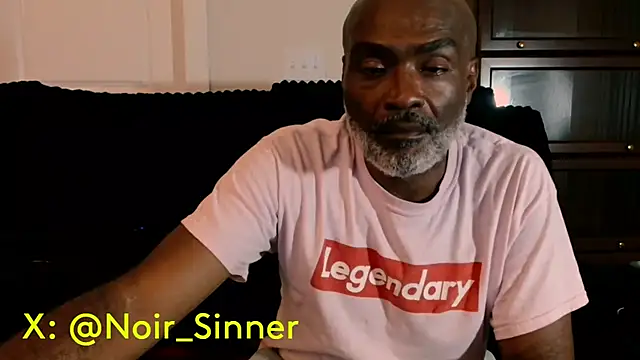 sinnernoir Show in webcam