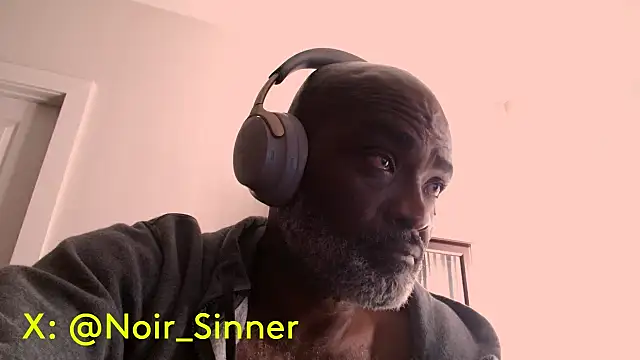 sinnernoir's Webcam Show