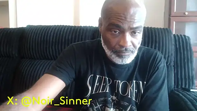 sinnernoir Show in webcam