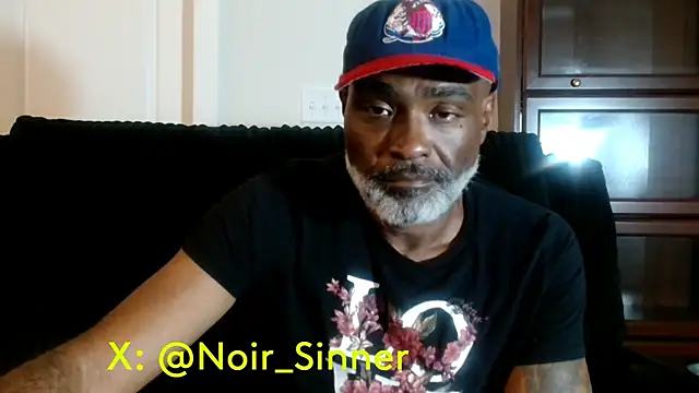 Show modela sinnernoir na web-kameri