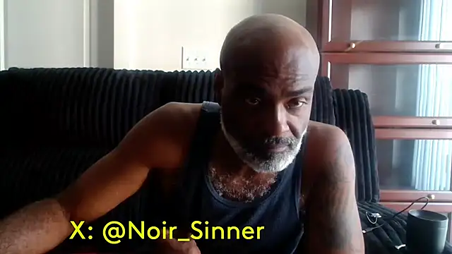 sinnernoir Show in webcam