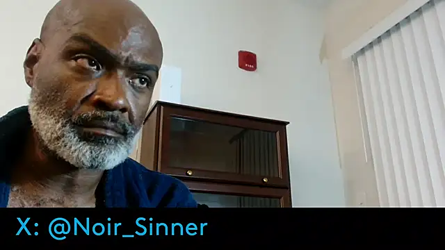 sinnernoir's Webcam Show
