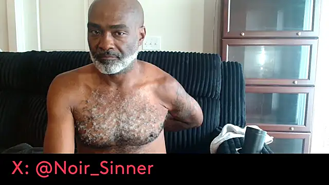 sinnernoir Show in webcam