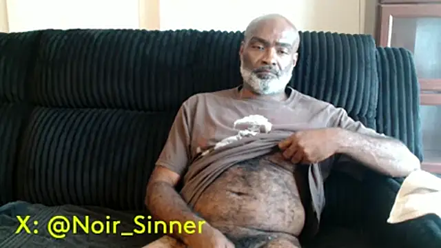 sinnernoir Show in webcam