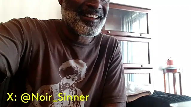sinnernoir's Webcam Show