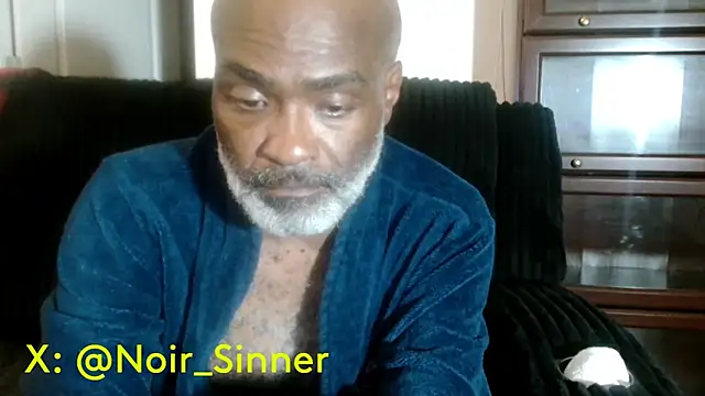 sinnernoir Show in webcam