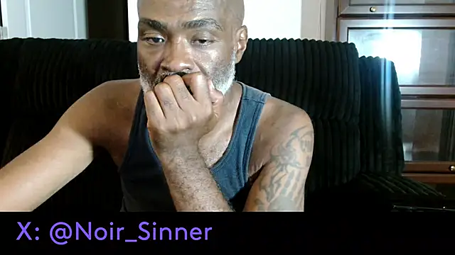 sinnernoir Show in webcam