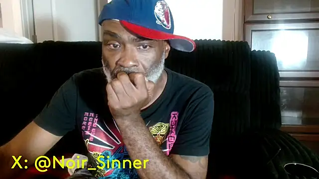 sinnernoir Show in webcam