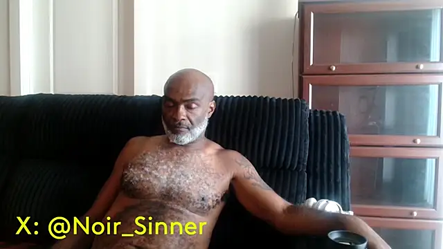 sinnernoir Show in webcam
