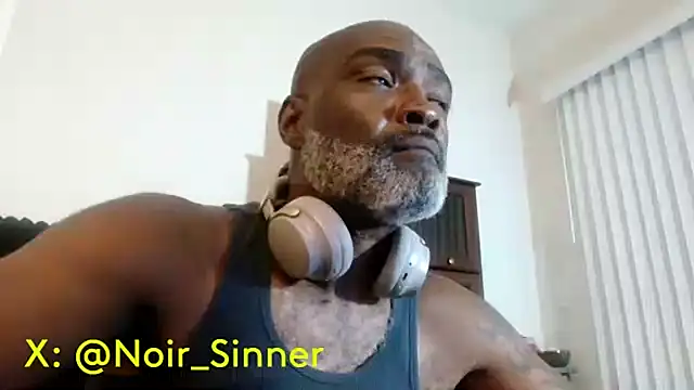 sinnernoir's Webcam Show
