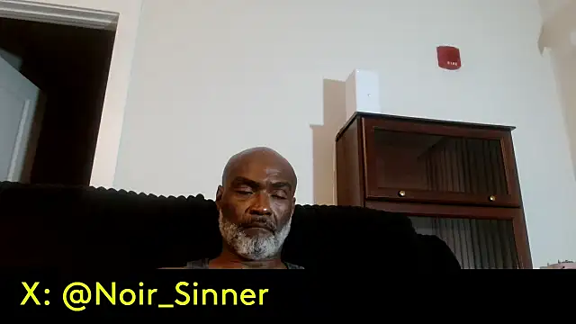 sinnernoir's Webcam Show