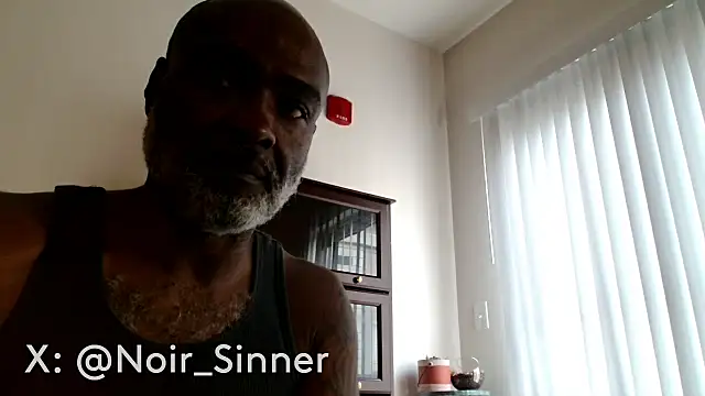 sinnernoir Pertunjukan Webcam