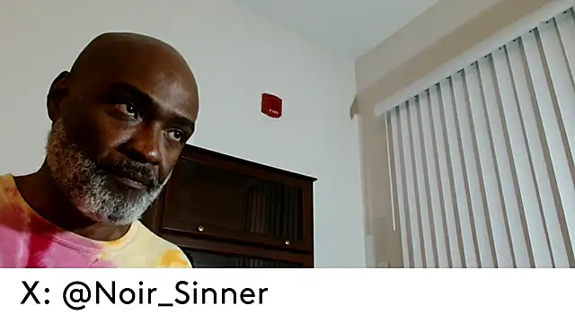sinnernoir's Webcam Show