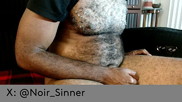 sinnernoir Show in webcam