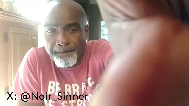 sinnernoir's Webcam Show
