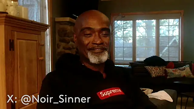 sinnernoir's Webcam Show