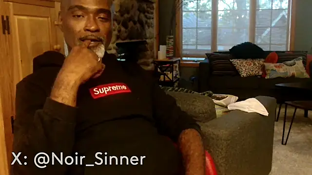 sinnernoir's Webcam Show