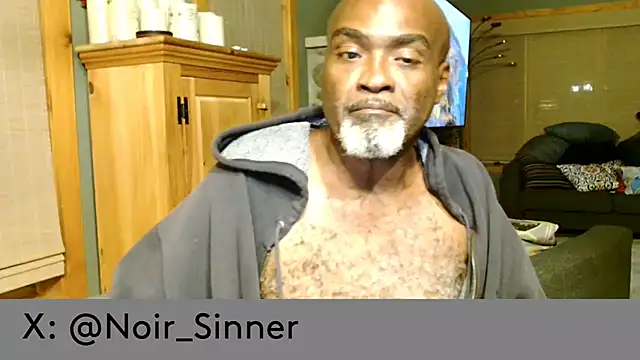 sinnernoir Show in webcam
