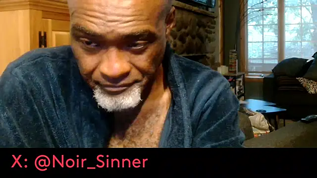 sinnernoir Show in webcam
