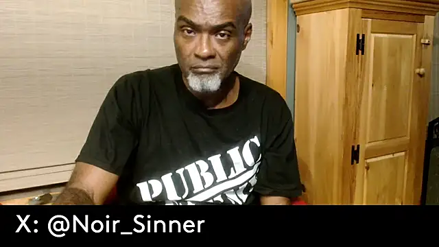 sinnernoir Show in webcam