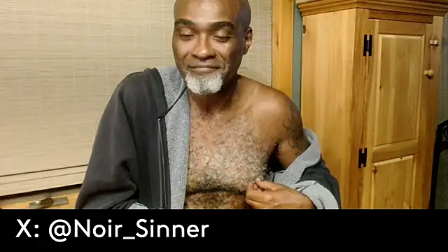 sinnernoir Show in webcam
