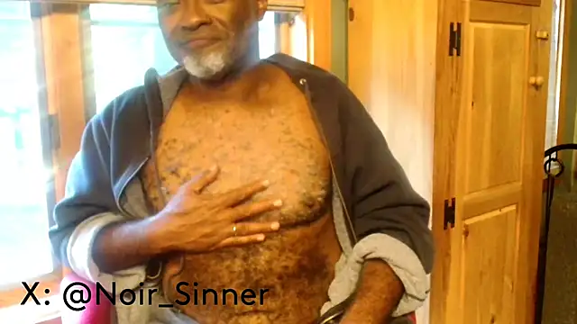 sinnernoir Show in webcam