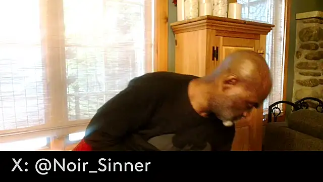 โชว์เว็บแคมของ sinnernoir