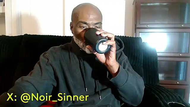sinnernoir's Webcam Show