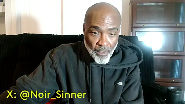 sinnernoir Show in webcam