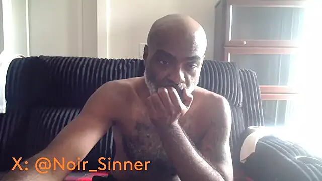 sinnernoir Show in webcam