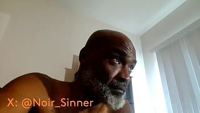 sinnernoir webkamerás műsora