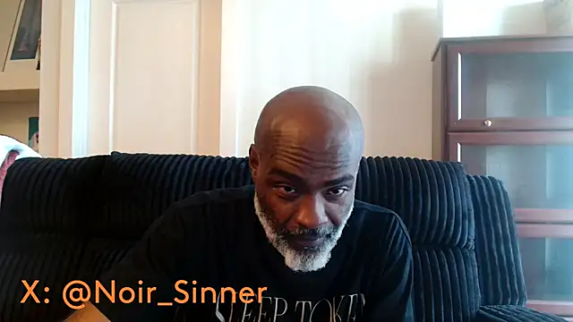 sinnernoir Show in webcam
